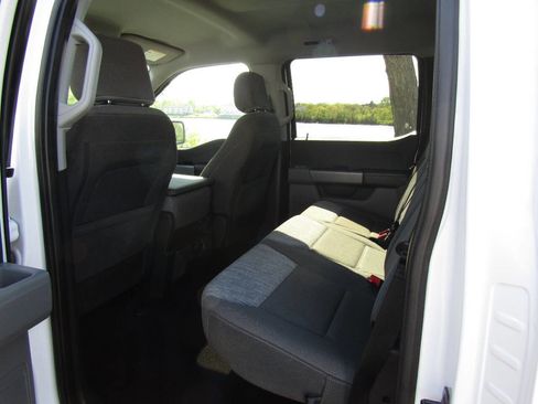 Used 2022 Ford F150 XLT AWD/4WD image 12