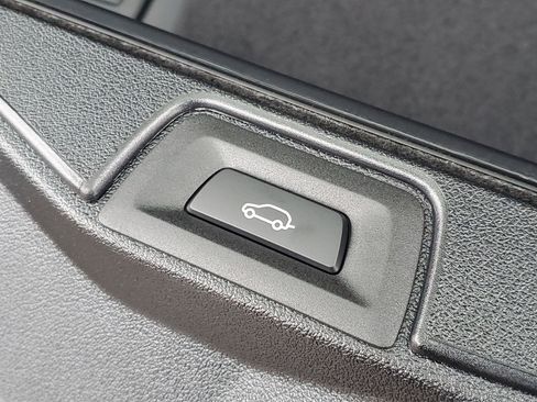 New 2026 BMW X5 xDrive40i w/ Climate Comfort Package image 27