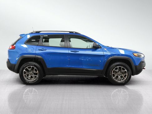 Used 2020 Jeep Cherokee Trailhawk w/ Cold Weather Group AWD/4WD image 6