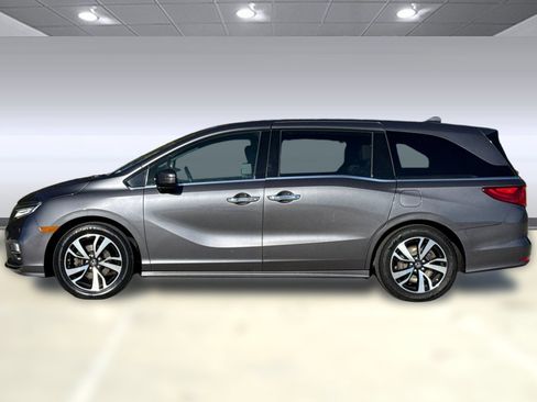 Used 2019 Honda Odyssey Elite image 2