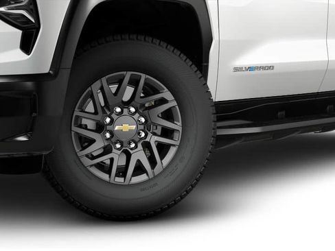 New 2025 Chevrolet Silverado EV LT image 53
