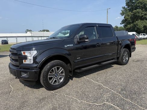Used 2015 Ford F150 Lariat w/ Equipment Group 502A Luxury AWD/4WD image 22