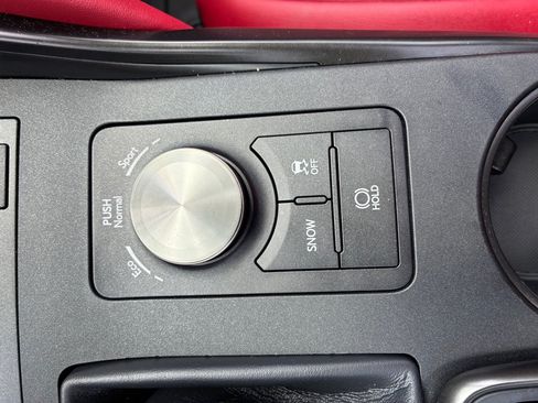 Used 2022 Lexus IS 350 F Sport AWD/4WD image 46