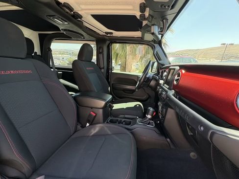 Used 2021 Jeep Wrangler Rubicon AWD/4WD image 10