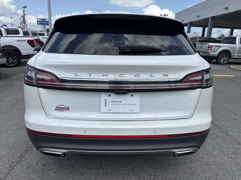 Certified 2023 Lincoln Nautilus AWD w/ Premium Package image 6