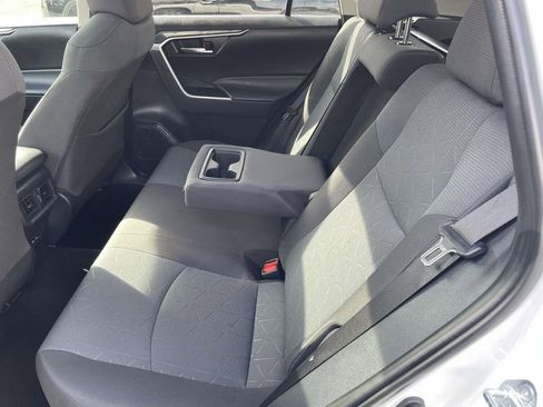 Used 2025 Toyota RAV4 XLE w/ Convenience Package image 22