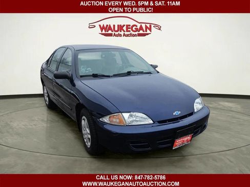 Used 2001 Chevrolet Cavalier LS image 3
