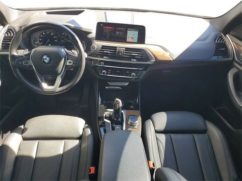 Used 2019 BMW X3 sDrive30i w/ Premium Package image 3