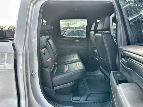 Certified 2022 GMC Sierra 1500 AT4 w/ AT4 Premium Package image 26