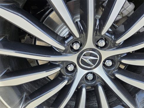 Used 2025 Acura RDX SH-AWD w/ Advance Package image 9