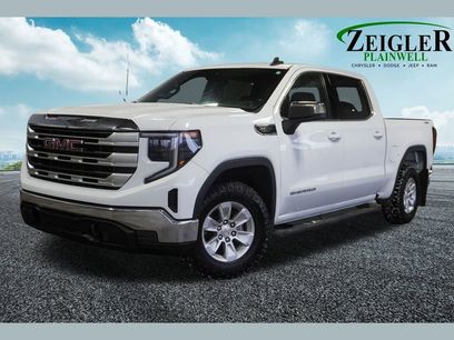 Used 2023 GMC Sierra 1500 SLE w/ Enhanced Capability Package