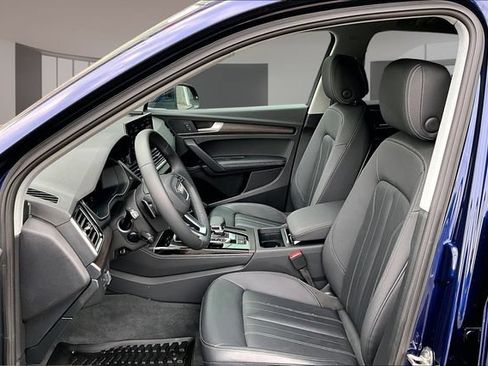 Used 2022 Audi Q5 2.0T Premium Plus w/ Premium Plus Package AWD/4WD image 21