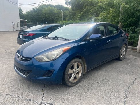 Used 2013 Hyundai Elantra GLS FWD image 1