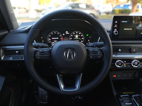 Used 2026 Acura Integra Base image 15