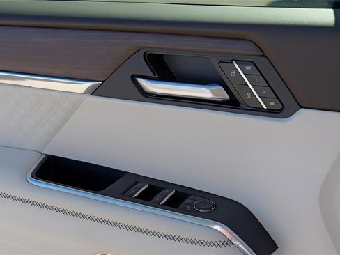 New 2026 GMC Acadia Denali w/ Super Cruise Package image 19