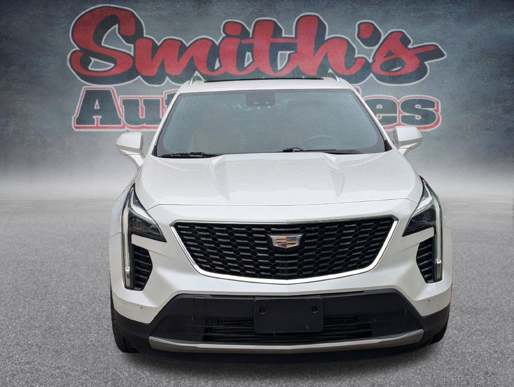 Used 2019 Cadillac XT4 Premium Luxury AWD/4WD image 2