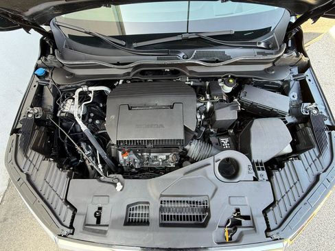 Used 2023 Honda Pilot Elite image 25