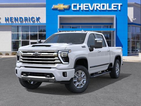 New 2026 Chevrolet Silverado 2500 High Country w/ High Country Premium Package AWD/4WD image 8