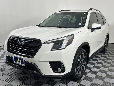 Used 2024 Subaru Forester Limited AWD/4WD image 6
