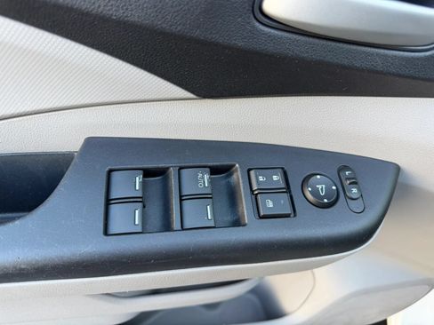 Used 2014 Honda CR-V LX image 8