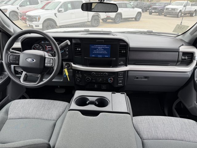 Certified 2025 Ford F350 XLT AWD/4WD image 2
