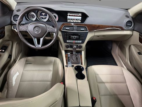 Used 2015 Mercedes-Benz C 250 Coupe image 37