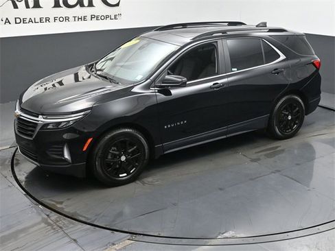 Used 2022 Chevrolet Equinox LT image 44