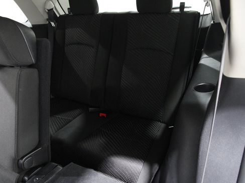 Used 2019 Dodge Journey SE w/ Blacktop Package image 16