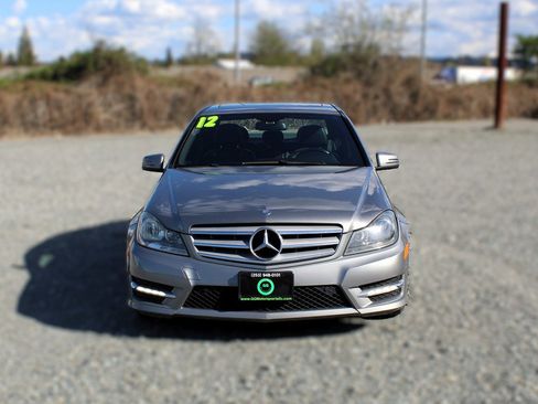 Used 2012 Mercedes-Benz C 300 4MATIC Sedan image 2