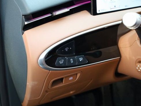 New 2026 Genesis GV70 2.5T Advanced image 14