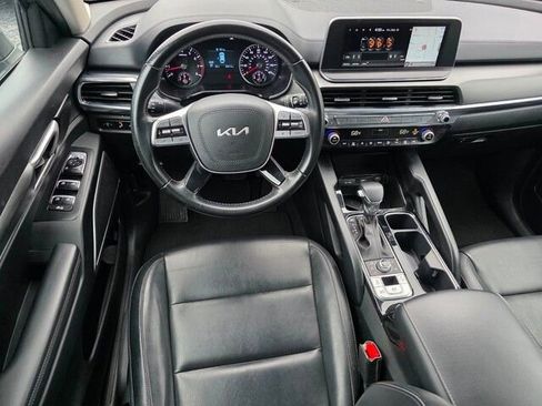 Used 2022 Kia Telluride LX image 13