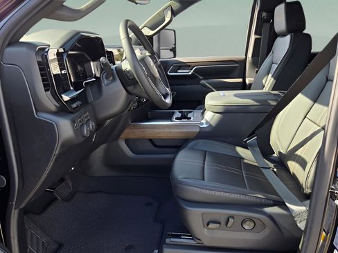 New 2026 Chevrolet Silverado 3500 High Country w/ High Country Premium Package AWD/4WD image 9