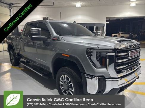 Certified 2025 GMC Sierra 2500 SLT image 3