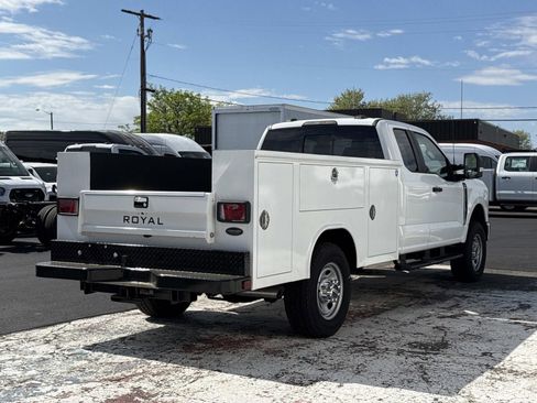 New 2025 Ford F350 XL w/ XL Chrome Package AWD/4WD image 3