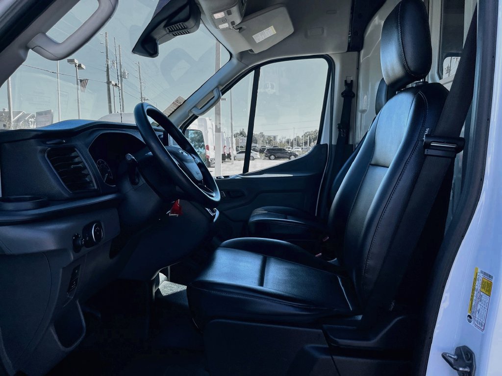 Used 2024 Ford Transit 250 148 High Roof Extended w/ Load Area Protection Package RWD image 12