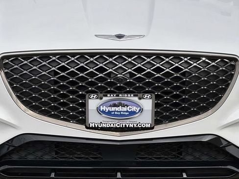 Used 2025 Genesis GV70 3.5T Sport w/ Sport Advanced Package AWD/4WD image 12