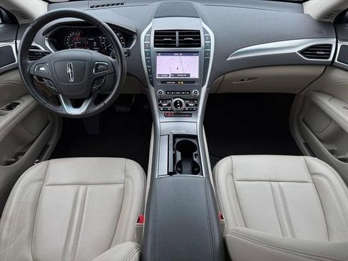 Used 2020 Lincoln MKZ w/ Convenience Package image 8