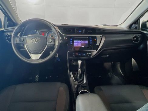 Used 2019 Toyota Corolla LE w/ Phone Cable & Charge Package image 27
