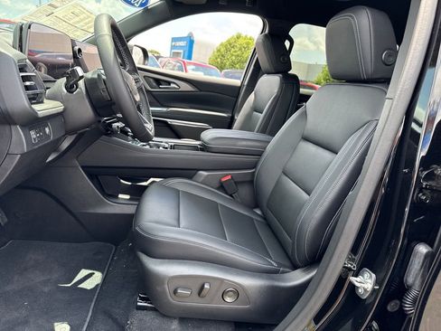 New 2026 Chevrolet Traverse LT FWD image 16