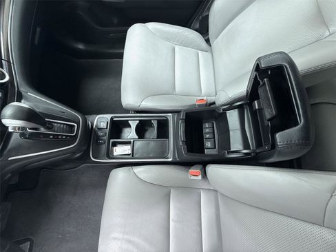 Used 2016 Honda CR-V EX-L image 18