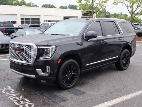 Used 2024 GMC Yukon Denali w/ Denali Reserve Package AWD/4WD image 5