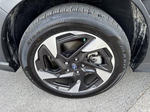 Used 2025 Subaru Crosstrek 2.5i Limited w/ Popular Package #3A image 9