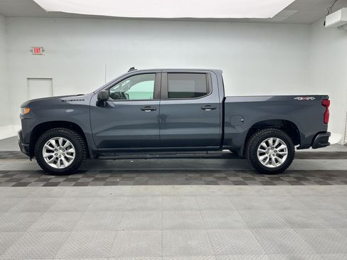 Certified 2022 Chevrolet Silverado 1500 Custom w/ LPO, Dark Essentials Package AWD/4WD image 2