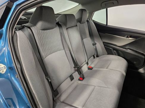 Used 2025 Toyota Camry LE w/ Convenience Package AWD/4WD image 18