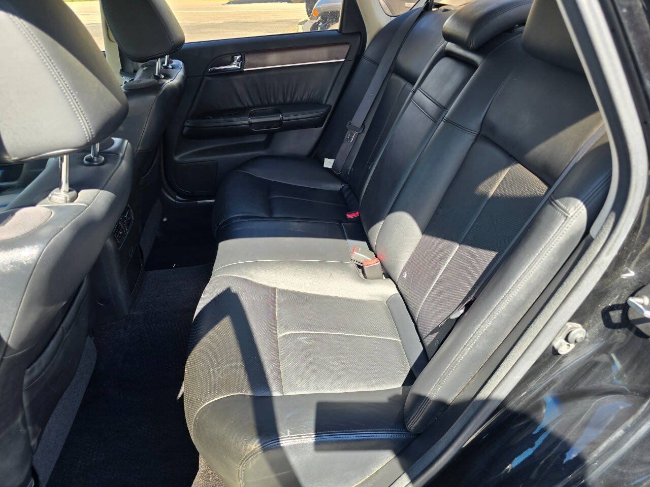 Used 2010 INFINITI M35 x w/ Technology Pkg AWD/4WD image 22