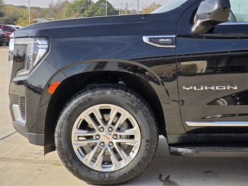 Used 2023 GMC Yukon SLT image 5