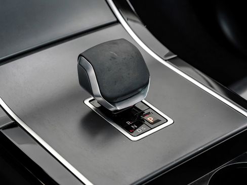 Used 2024 Land Rover Range Rover Evoque Dynamic SE image 29