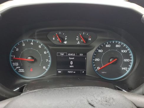 Used 2021 Chevrolet Equinox LS FWD image 7