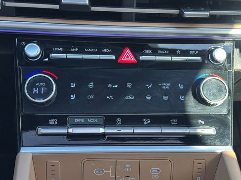 Used 2026 Hyundai Santa Fe Limited image 44