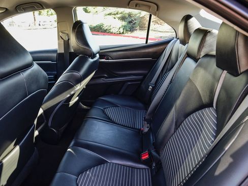 Certified 2023 Toyota Camry SE image 21